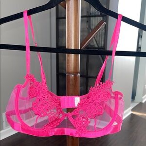 Elegant Pink Lace Bralette